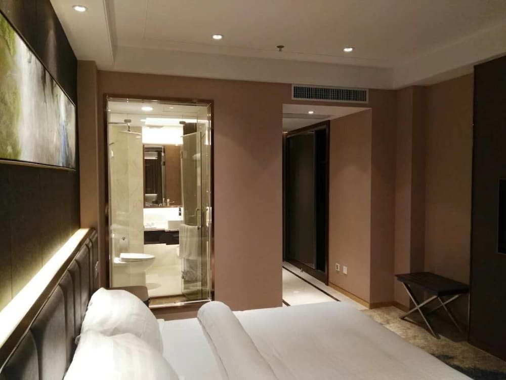 Фото Metropolo Nanjiang Baijia Lake