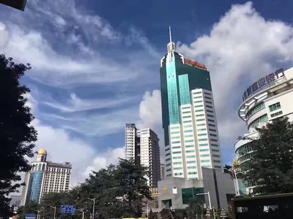 Фото Hotel Silverland