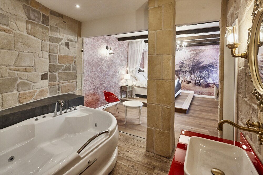 Фото Maison Bistro & Hotel