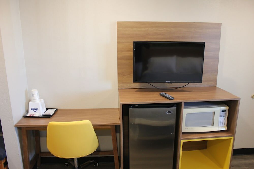 Фото Days Inn by Wyndham Barstow