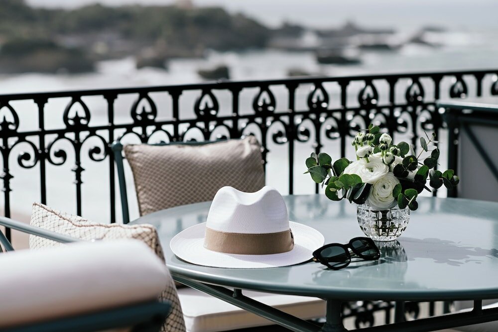 Фото Hôtel Du Palais