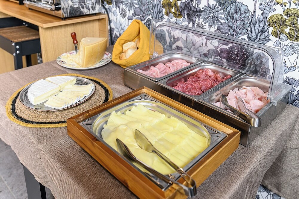 Фото Hotel Central Lodge