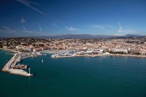 Внешний вид отеля Hotel America в Каннах, фото 4