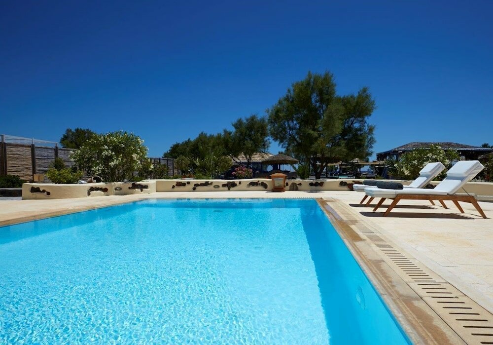 Фото Black Rose Suites