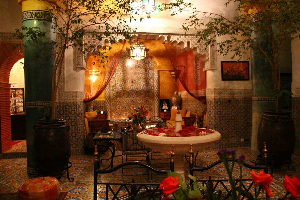 Фото Riad Bibtia