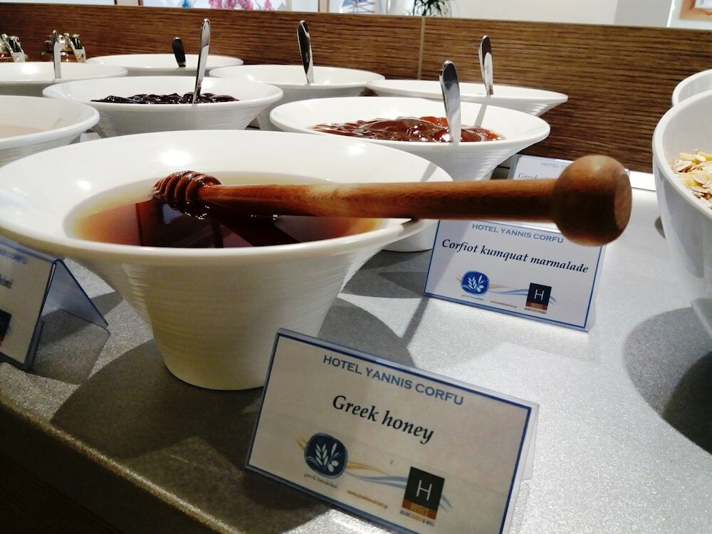 Фото Hotel Yannis Corfu