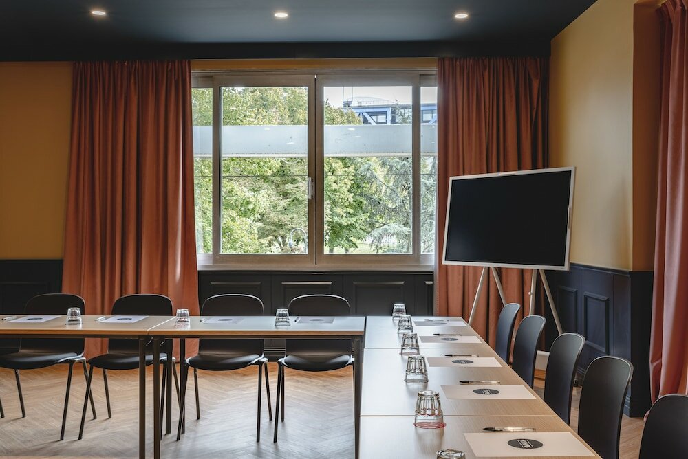 Фото The ReMIX Hotel