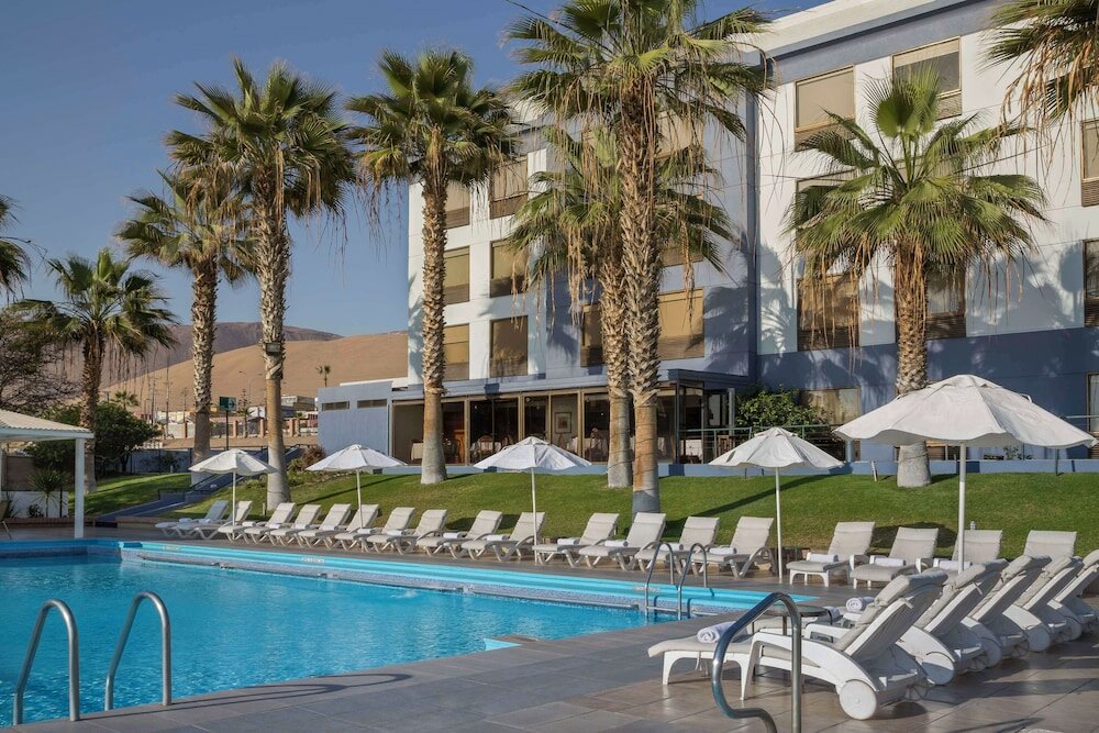 Фото отеля 1