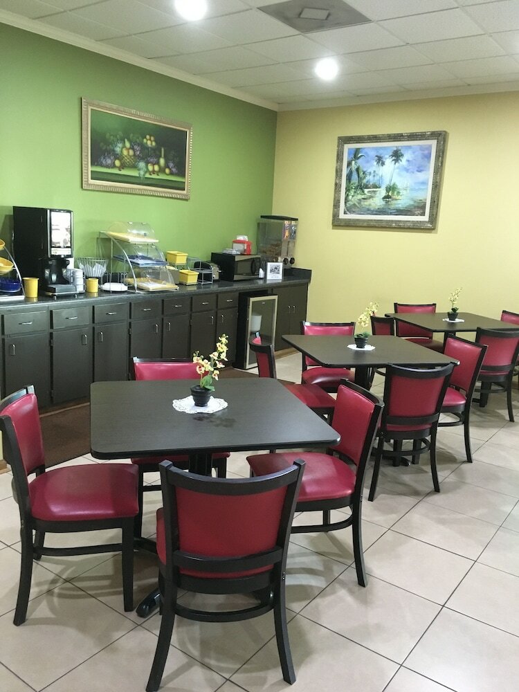 Фото Days Inn Pontotoc