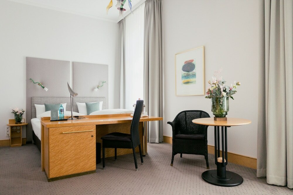 Фото Dom Hotel Limburg