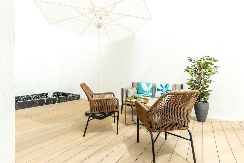 Фото L&h Gran VIA Valencia