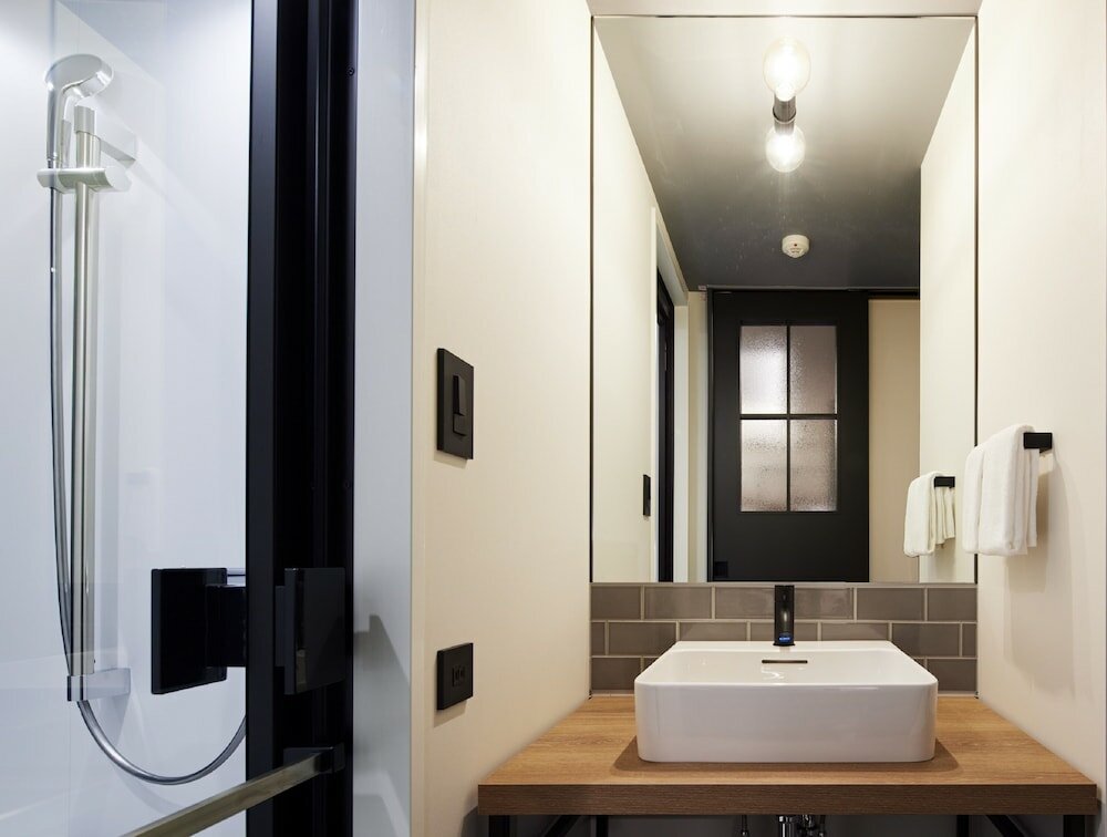 Фото Lamp Light Books Hotel Fukuoka