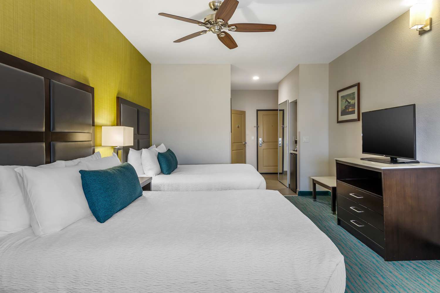 Фото Best Western Plus Taft Inn