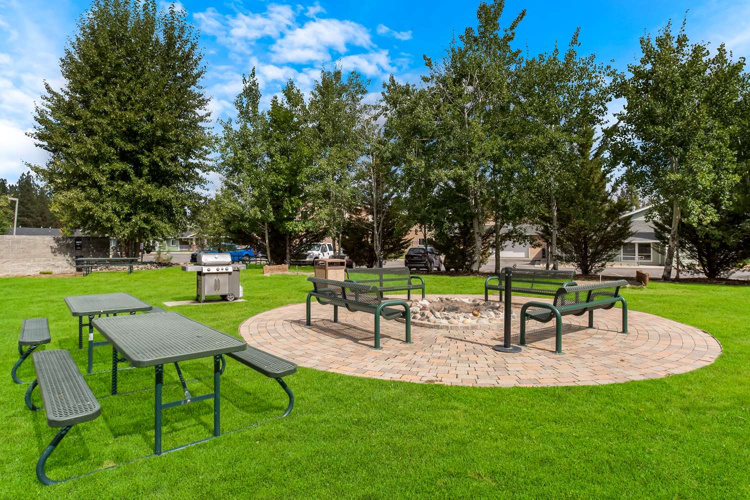 Фото Best Western Rose Quartz Inn