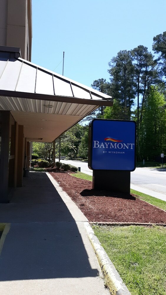 Фото Baymont by Wyndham Williamsburg