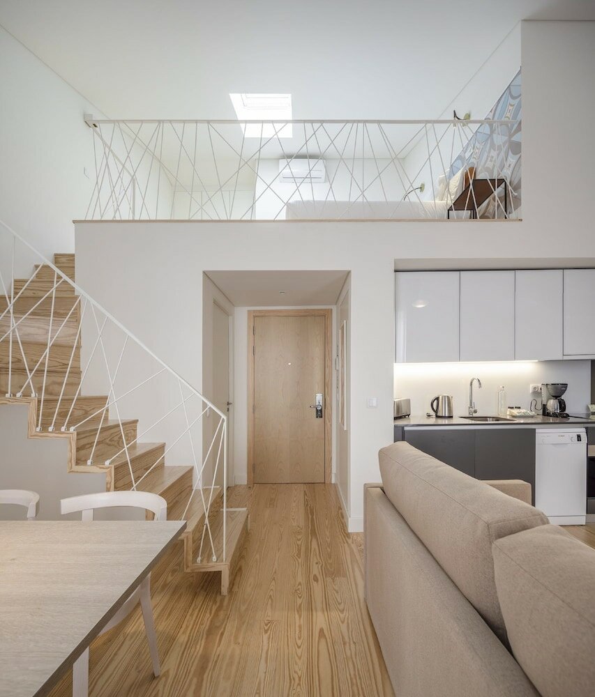 Фото Lisbon Serviced Apartments Santos