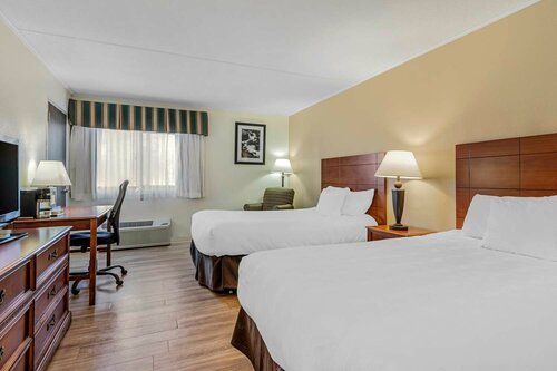Внешний вид отеля Best Western Plus Augusta Civic Center Inn в Огасте, фото 3