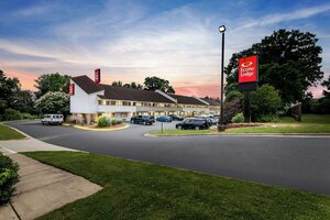 Гостиница Econo Lodge Charlotte Airport