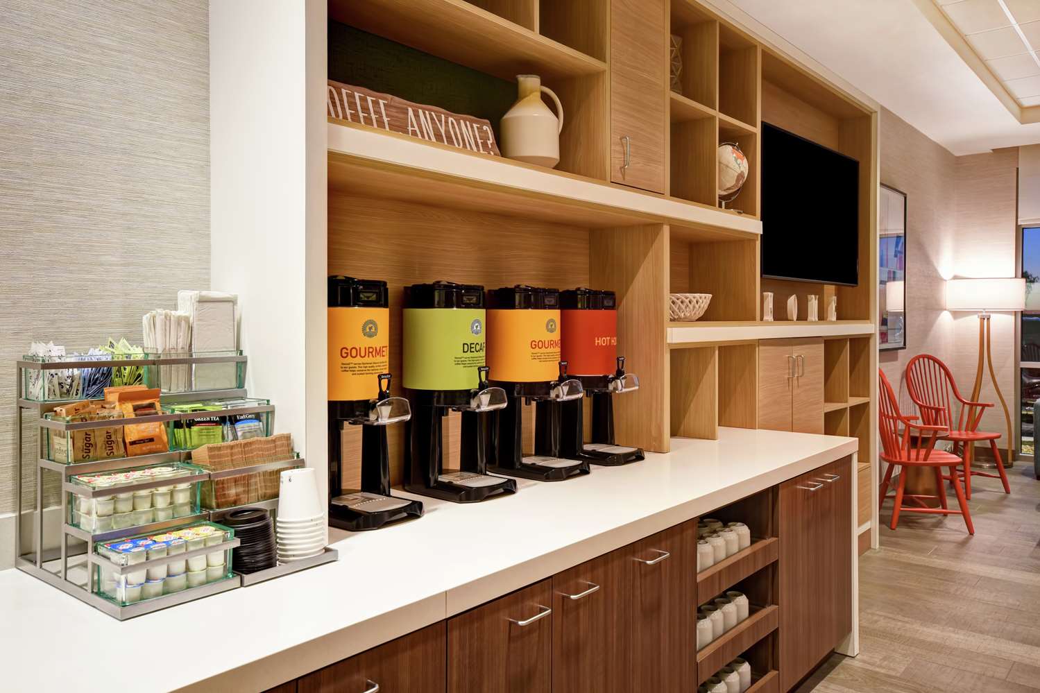 Фото Home2 Suites by Hilton Victorville