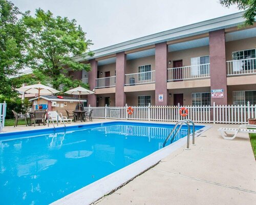 Гостиница Clarion Hotel Palmer Inn в Принстоне