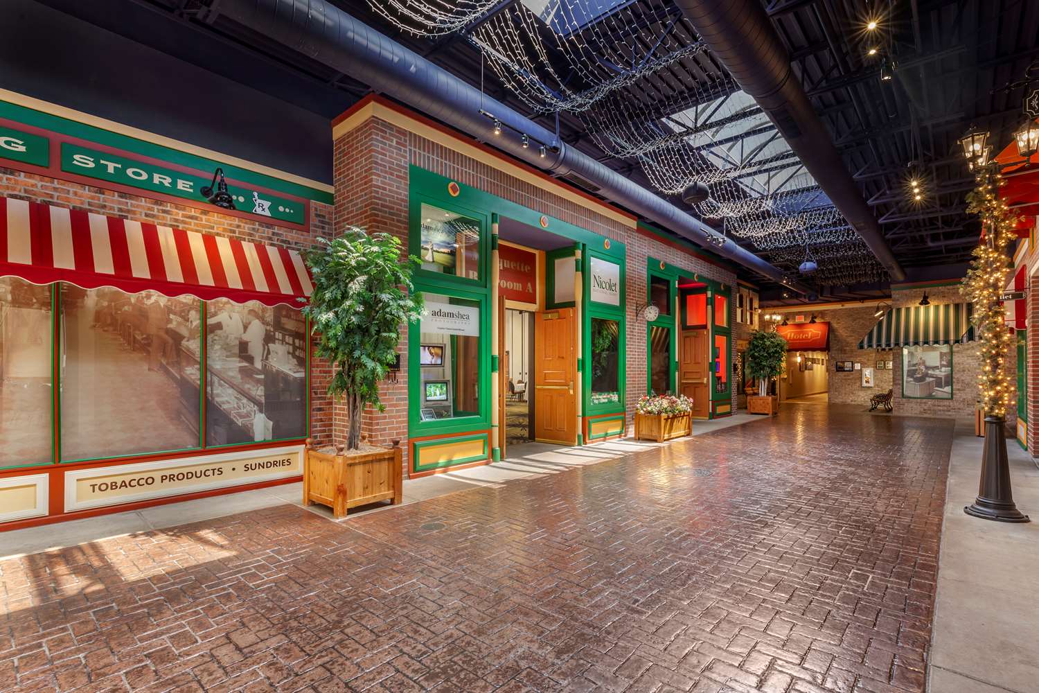 Фото Best Western Premier Bridgewood Resort Hotel