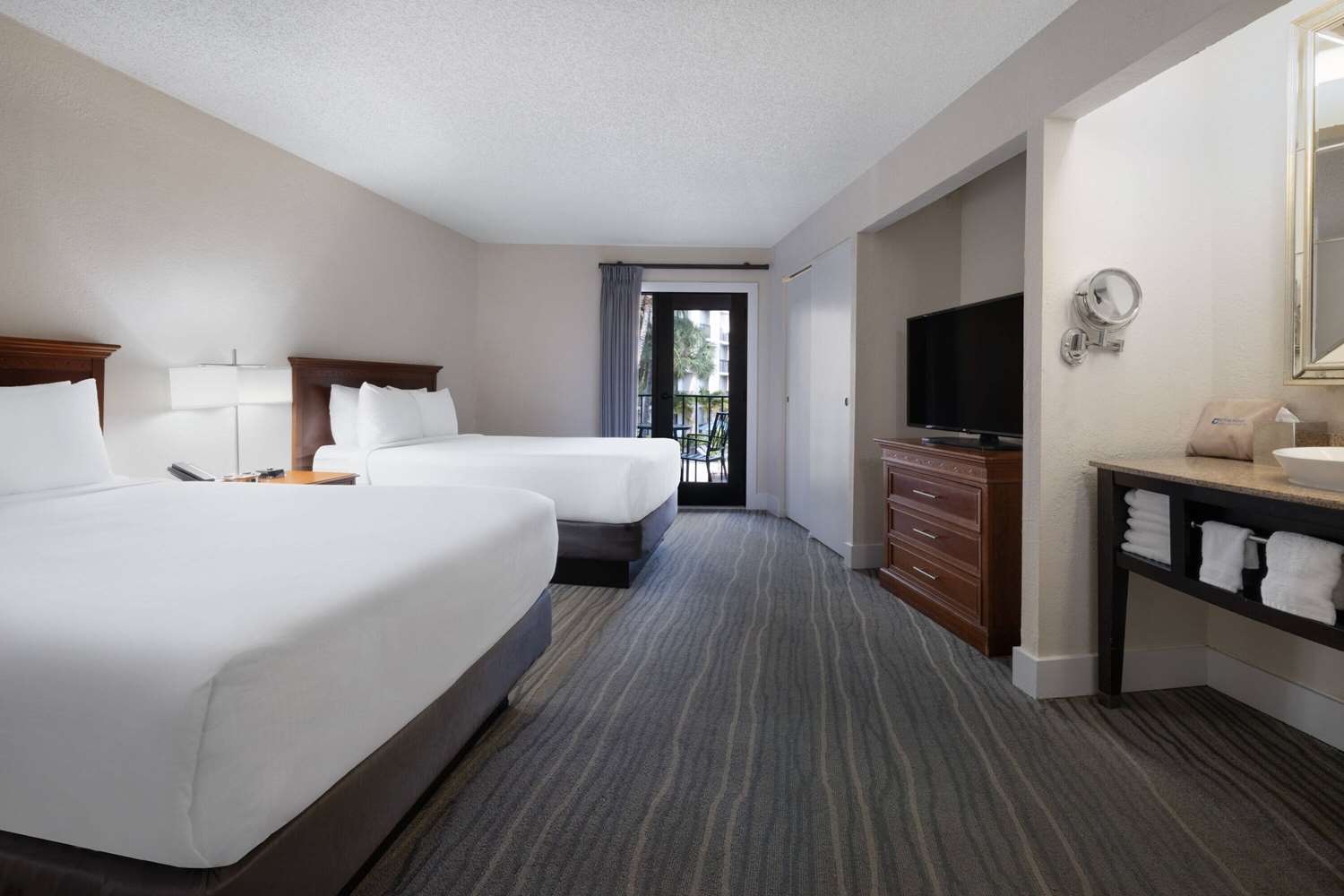 Фото Wyndham Boca Raton Hotel