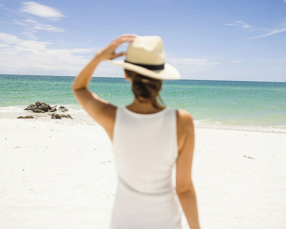 Фото Naples Beach Hotel and Golf Club