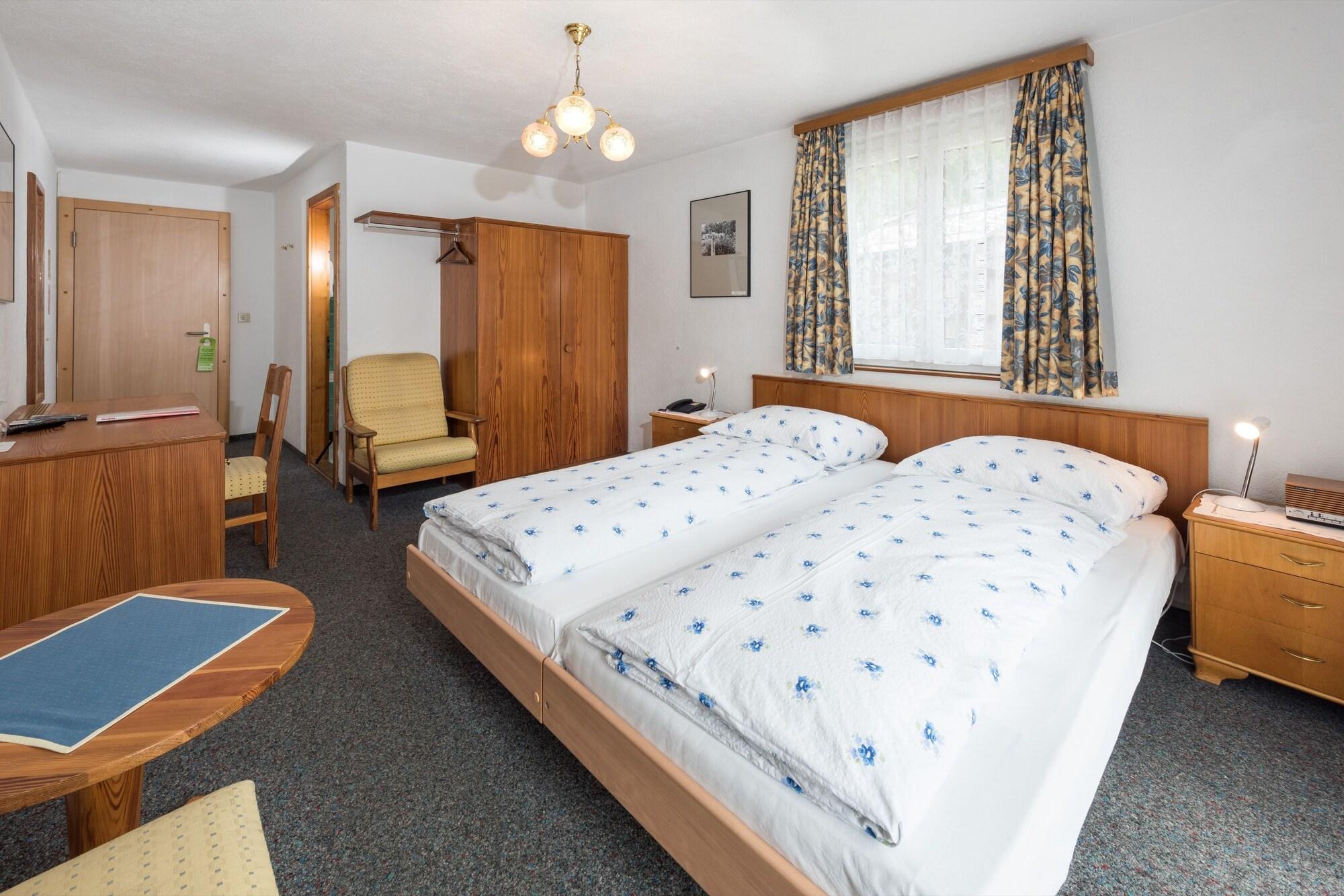 Фото Hotel Rhodania