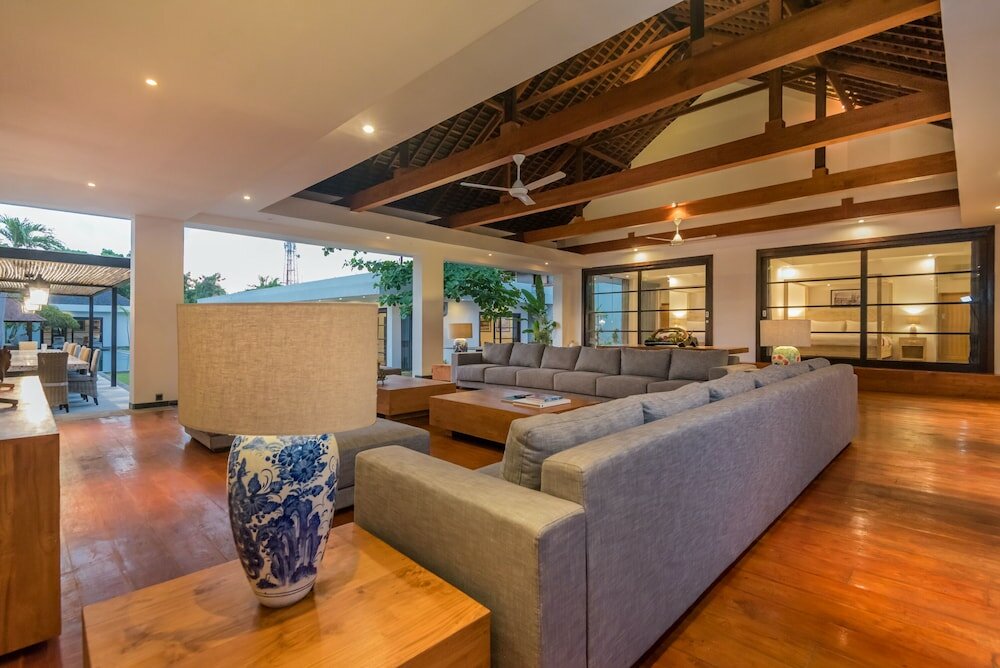 Фото The Christina Estate