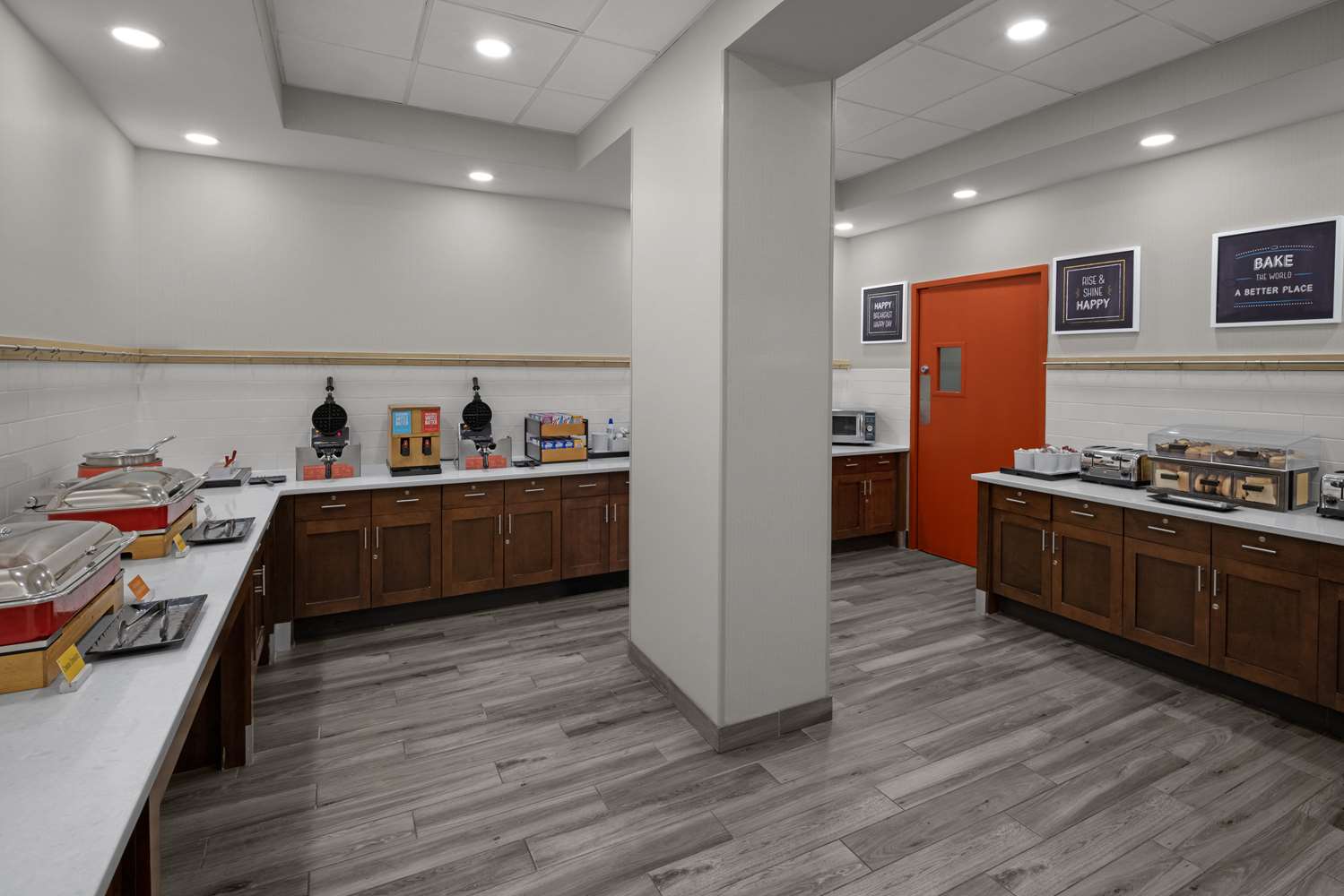 Фото Hampton Inn Cleveland-Downtown