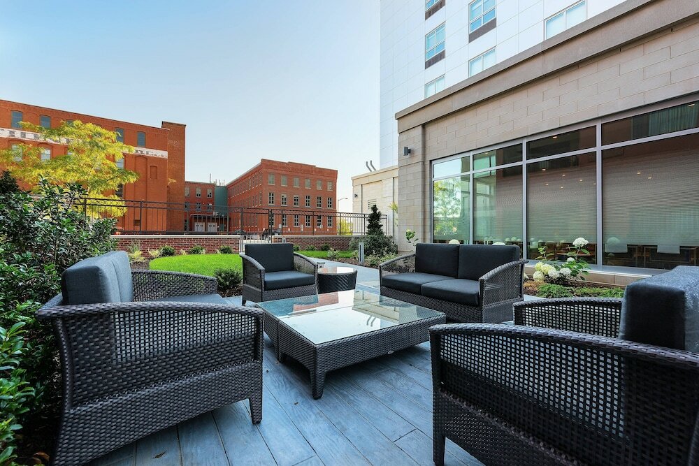 Фото Courtyard by Marriott Worcester