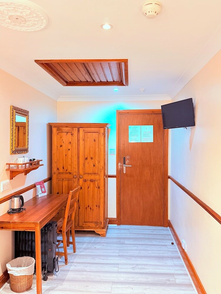 Фото Europa House Hotel