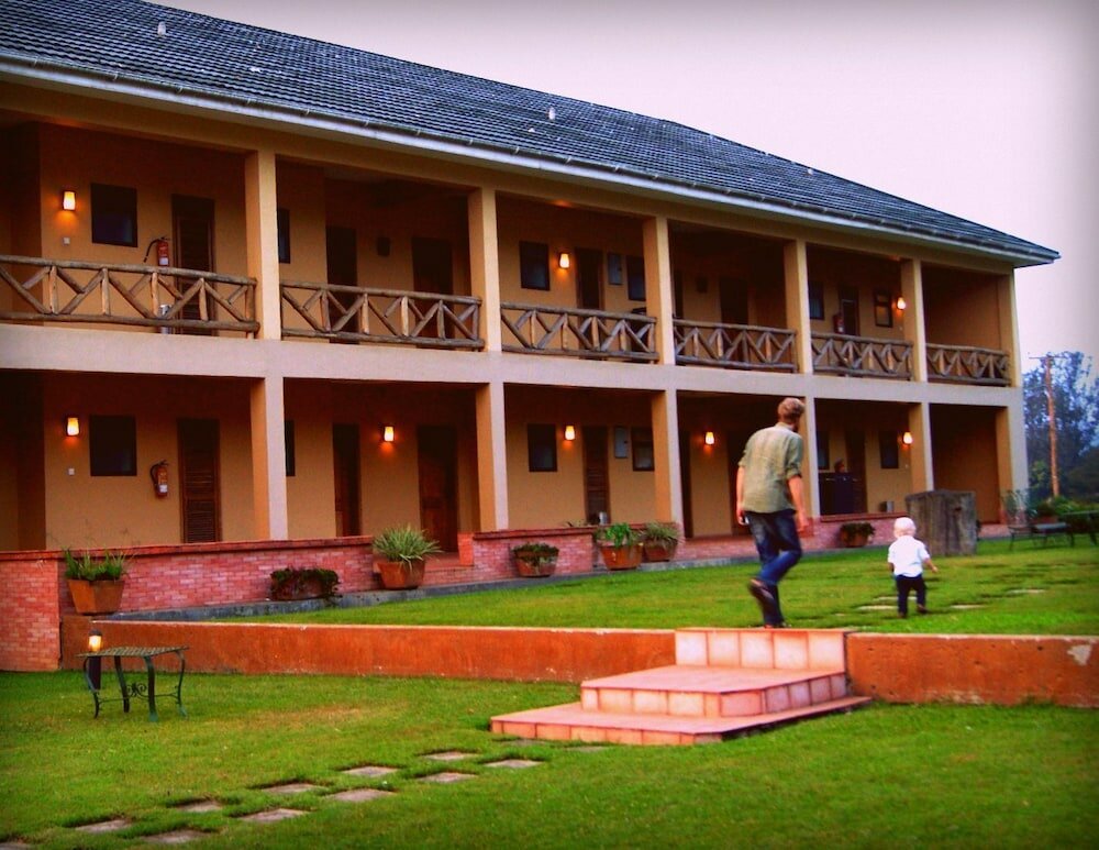 Фото Mountains of the Moon Hotel