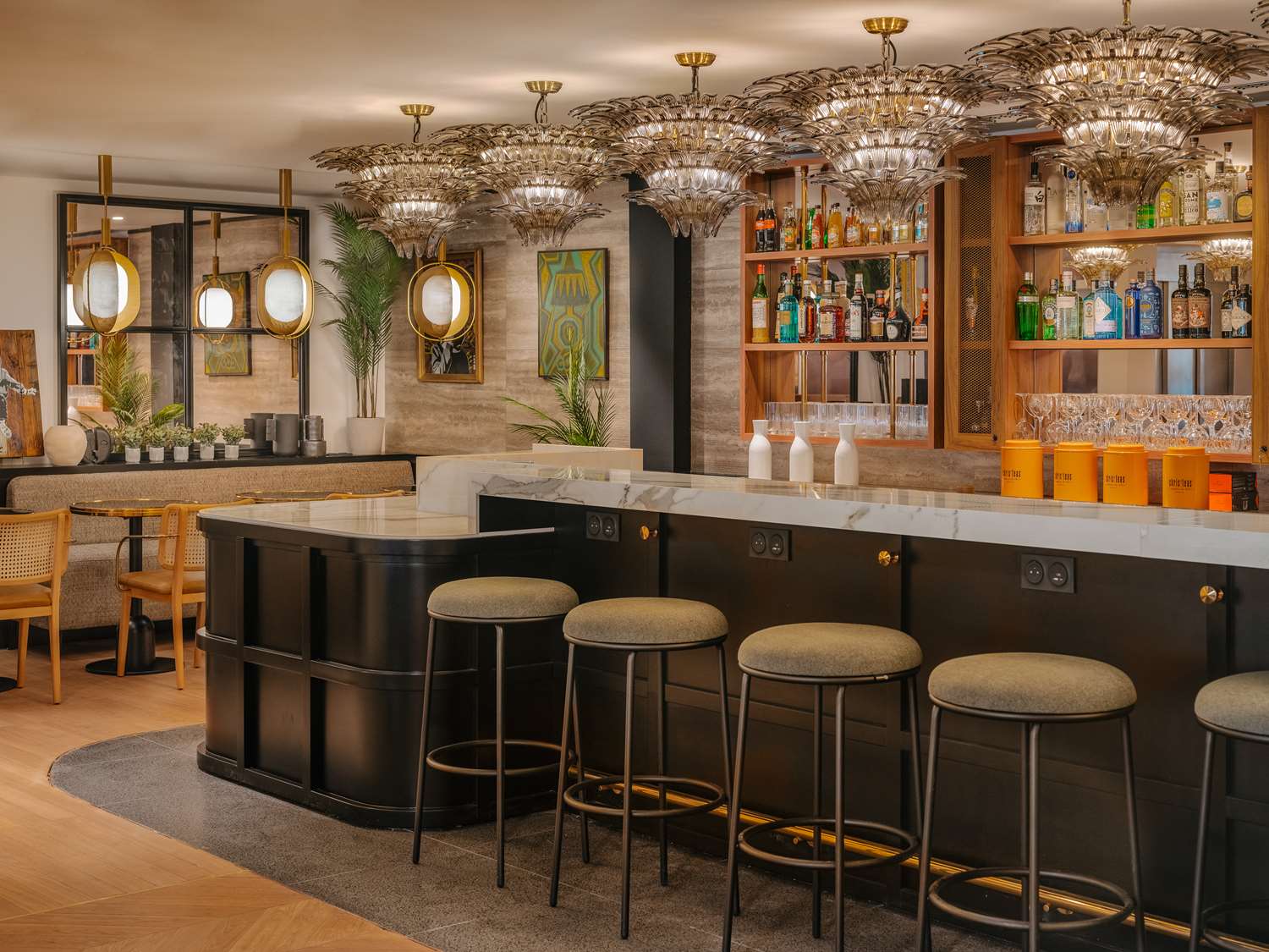 Фото Marty Hotel Bordeaux, Tapestry Collection by Hilton