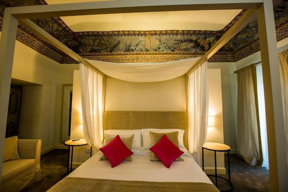 Фото Palazzo Franceschini