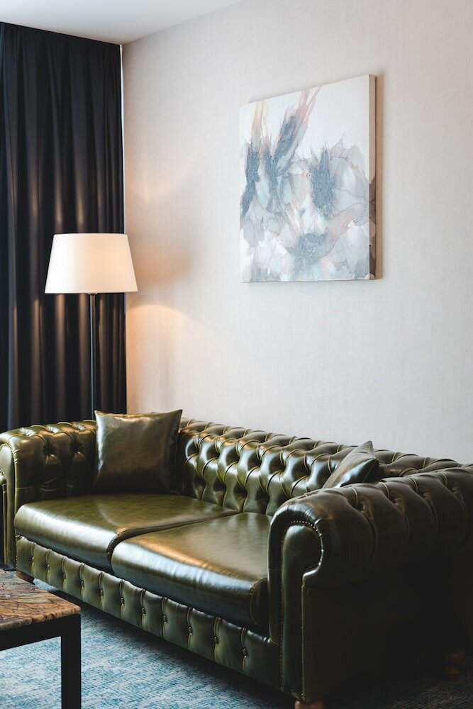 Фото Bristol Hotel