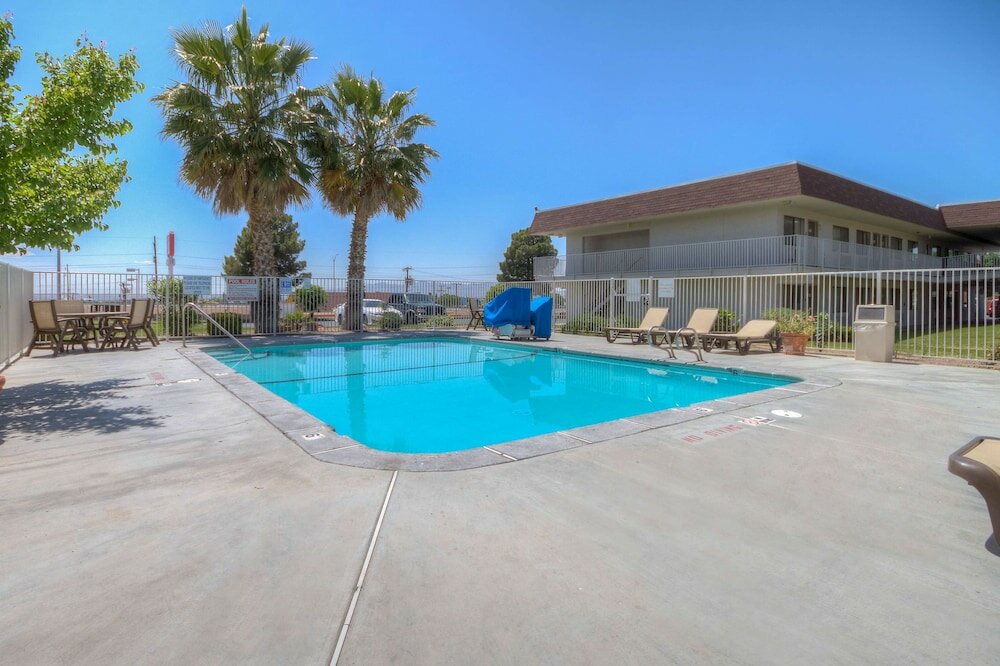 Фото Studio 6 El Paso, Tx - East