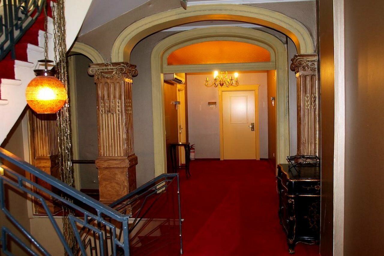 Фото Delphi Art Hotel