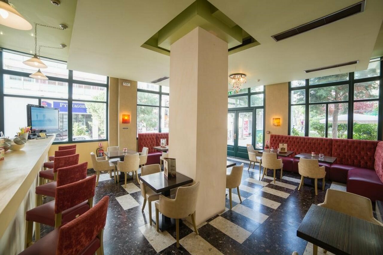 Фото Delphi Art Hotel