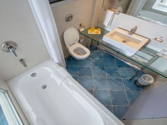 Фото Boutique Hotel Bawa Suites