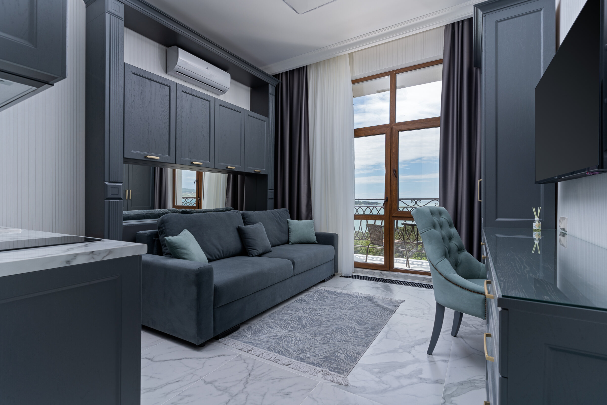 Фото Wolf Apartments