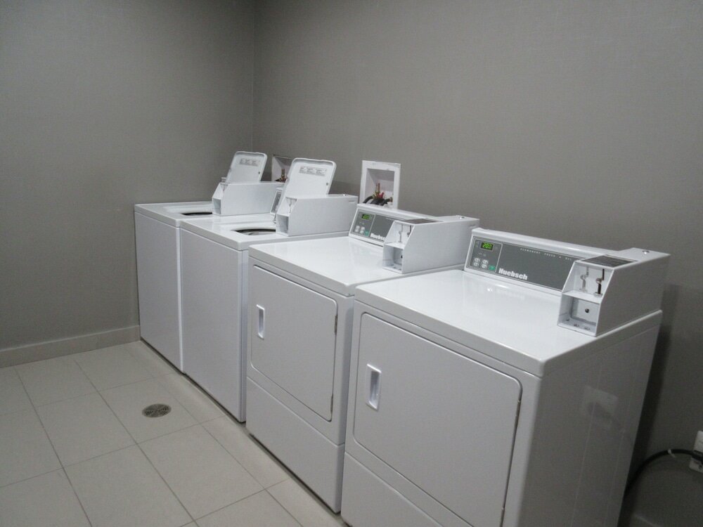 Фото Best Western Plus Airdrie Gateway