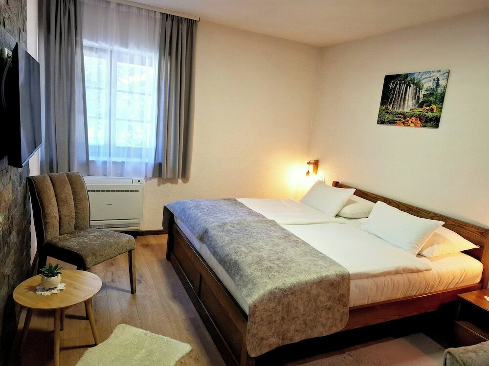 Фото Plitvice Lakes Villa Prica