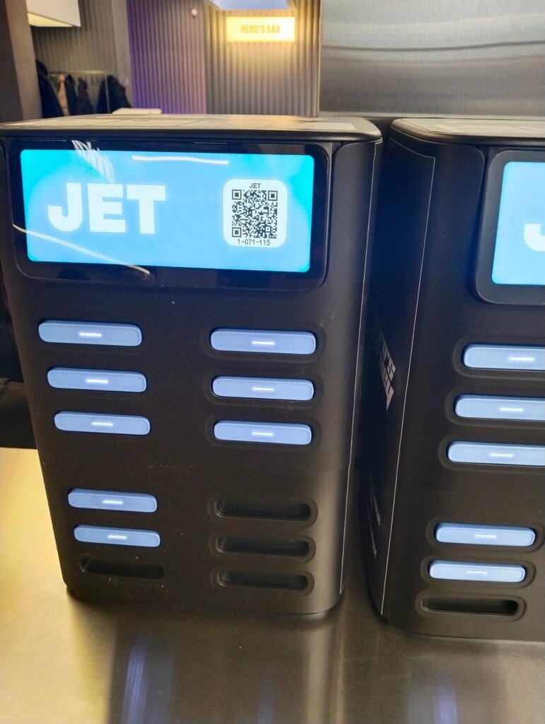 Batteries and chargers Jet, Astana, photo