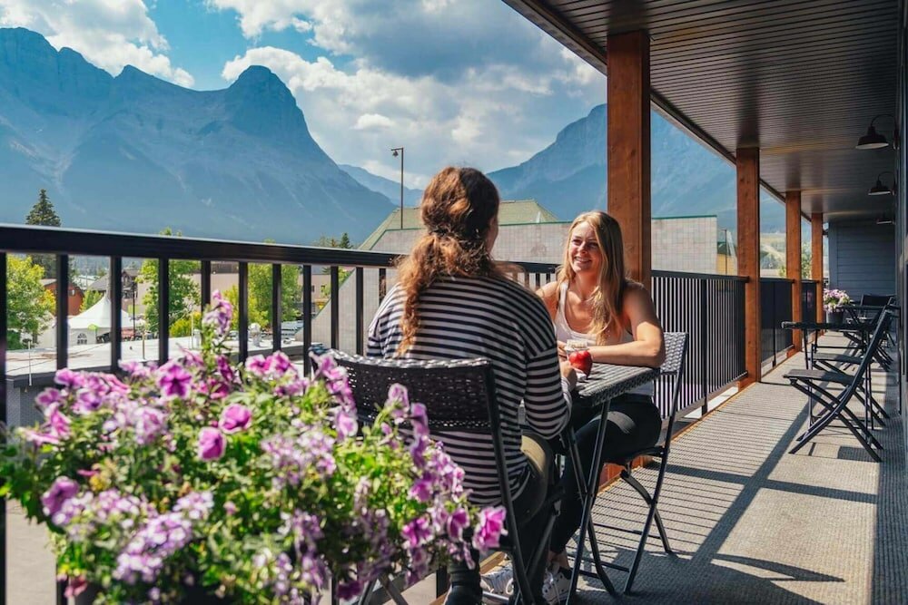 Фото Lamphouse Hotel