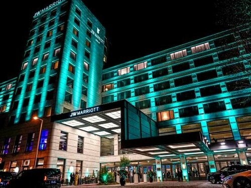 Гостиница JW Marriott Hotel Berlin в Берлине