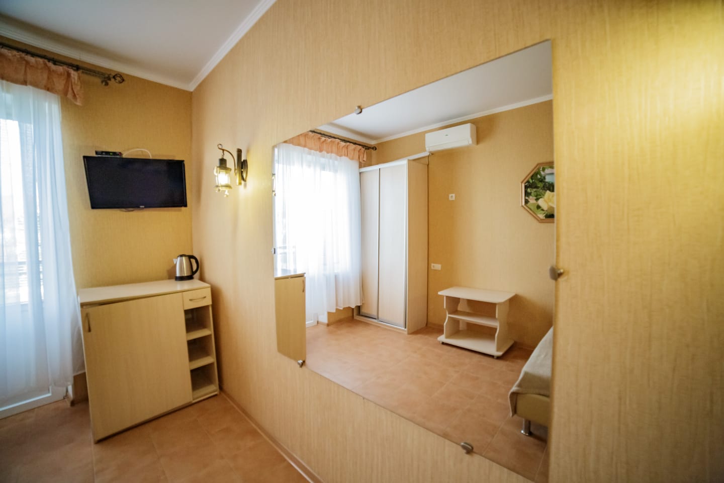 Фото Фонарь и мельница