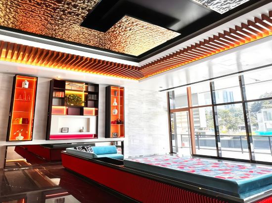 Фото The Face Style