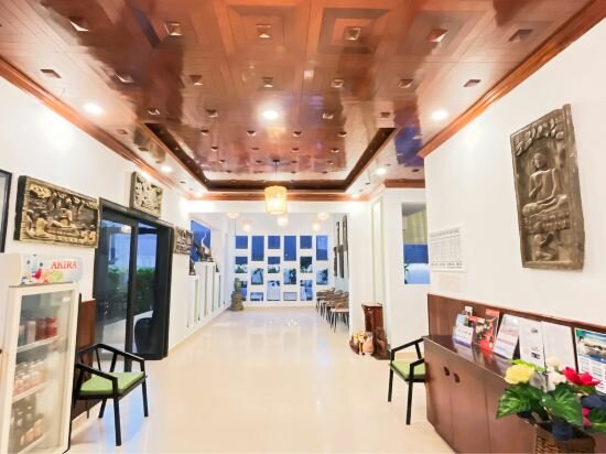 Фото The Center Point