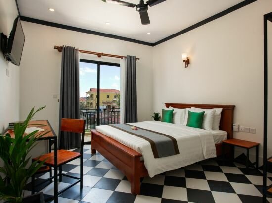 Фото Noni Tree Hostel